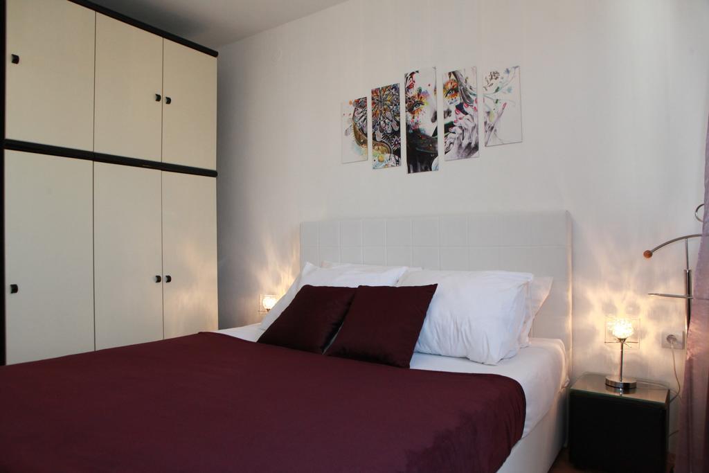 Apartment Yelena Rose West ザダル エクステリア 写真
