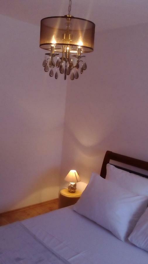 Apartment Yelena Rose West ザダル エクステリア 写真